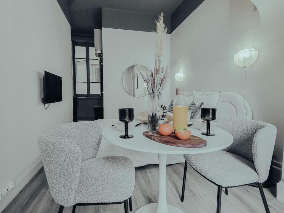 Suite Opium Lyon Luaran gambar