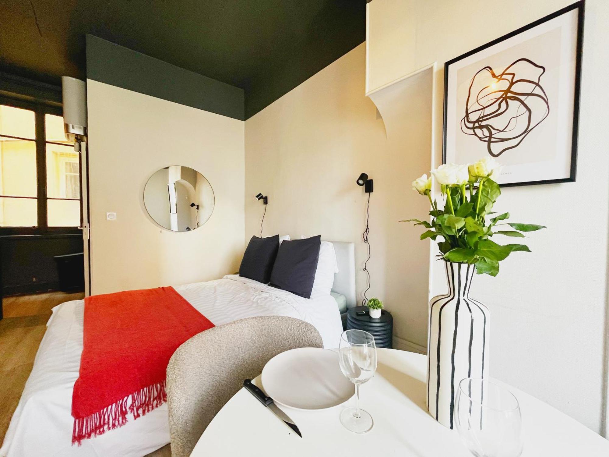 Suite Opium Lyon Luaran gambar