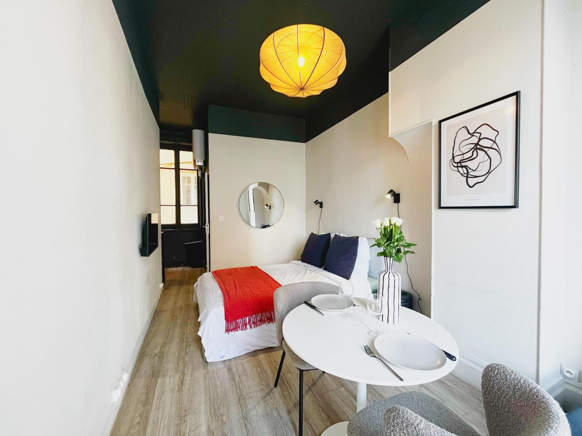 Suite Opium Lyon Luaran gambar
